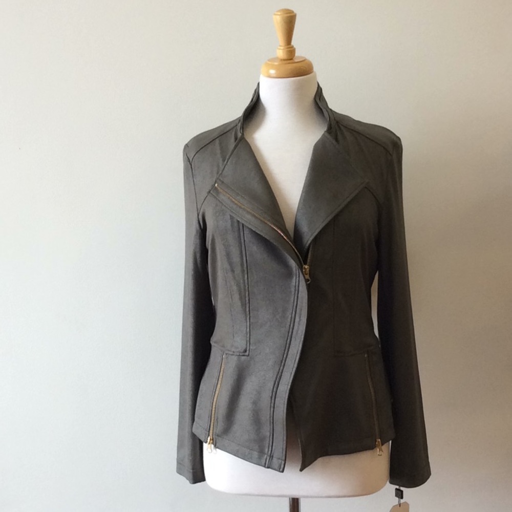 Clara sun woo jacket